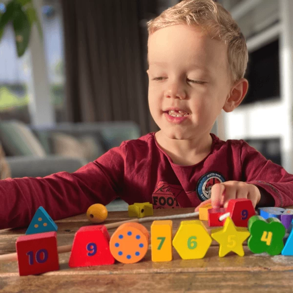 Schmetterline Houten Rijgspel - Fädelino 2 Schmetterline Houten Rijgspel - Fädelino - Afbeelding 2
