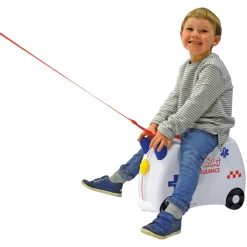 Trunki Kinderkoffer - Abbie De Ambulance -SpeelgoedKorting trunki kinderkoffer abbie de ambulance a315912 4