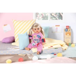 Zapf Creation S BABY Born® Kleuterschool Eendelig + Badges 36cm 7 Zapf Creation S BABY Born® Kleuterschool Eendelig + Badges 36cm -SpeelgoedKorting zapf creation s baby born kleuterschool eendelig badges 36cm a335746 2